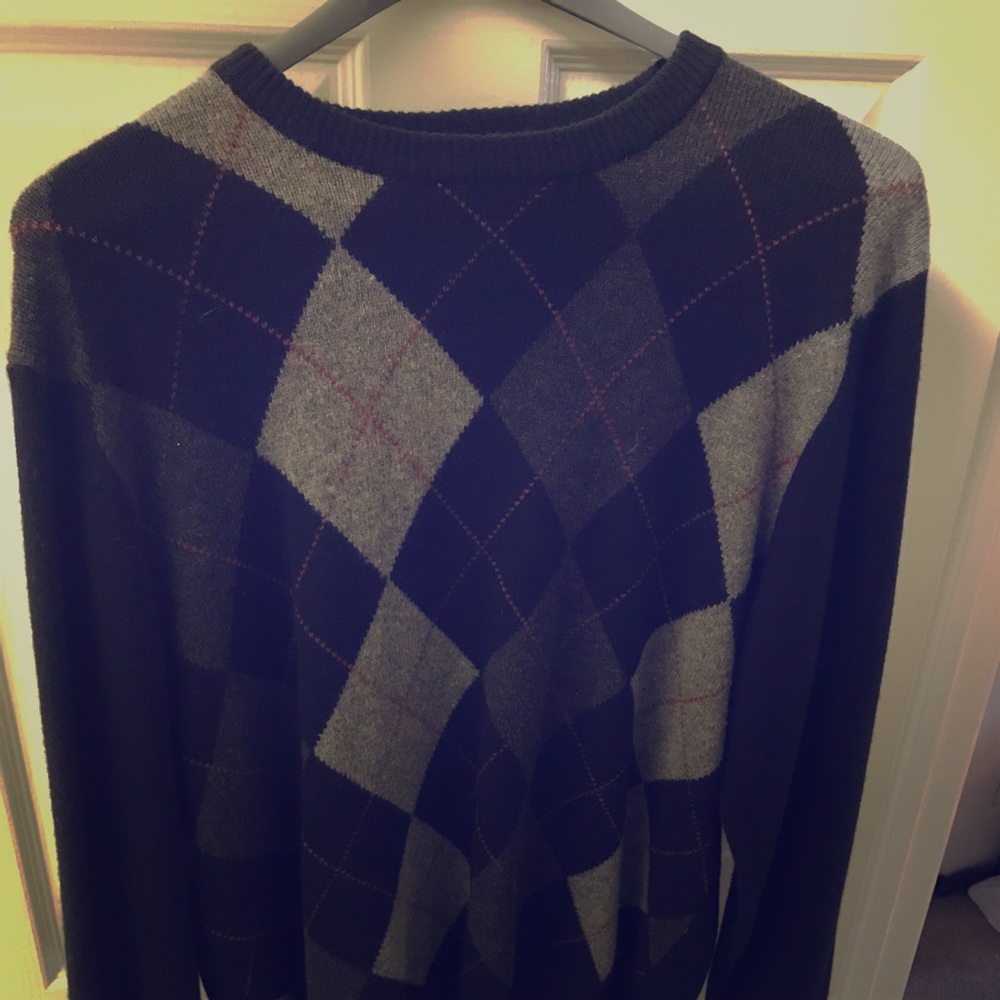 Jos. A Bank Black & Gray Argyle Sweater